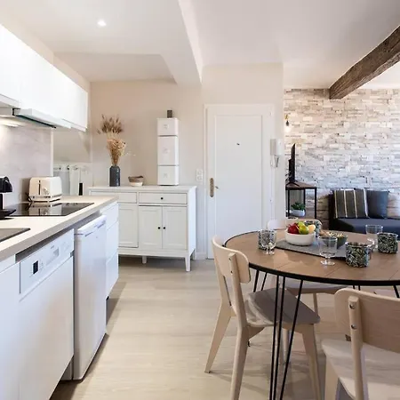 L16 Malonat Vieux 1 Min Mer/ 2 Chbres & Ac Apartment